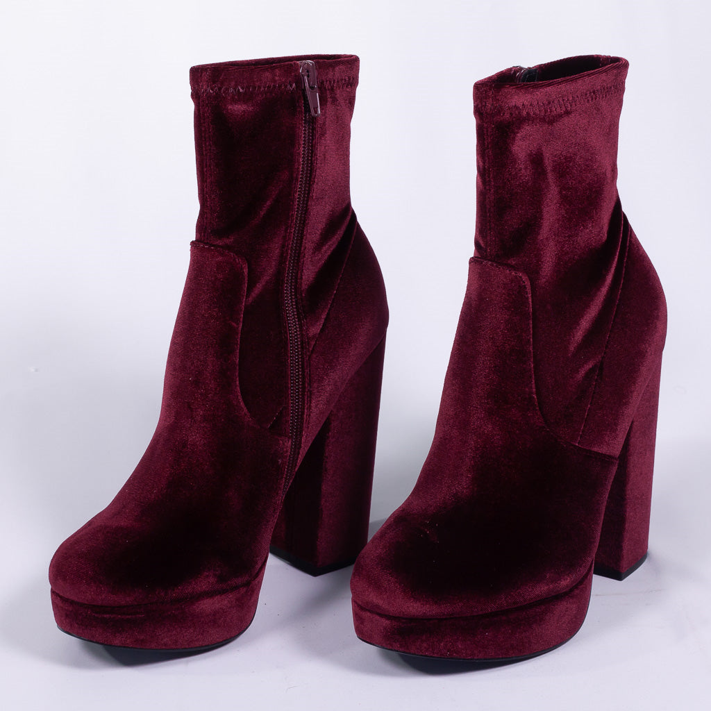 Velvet Shoe