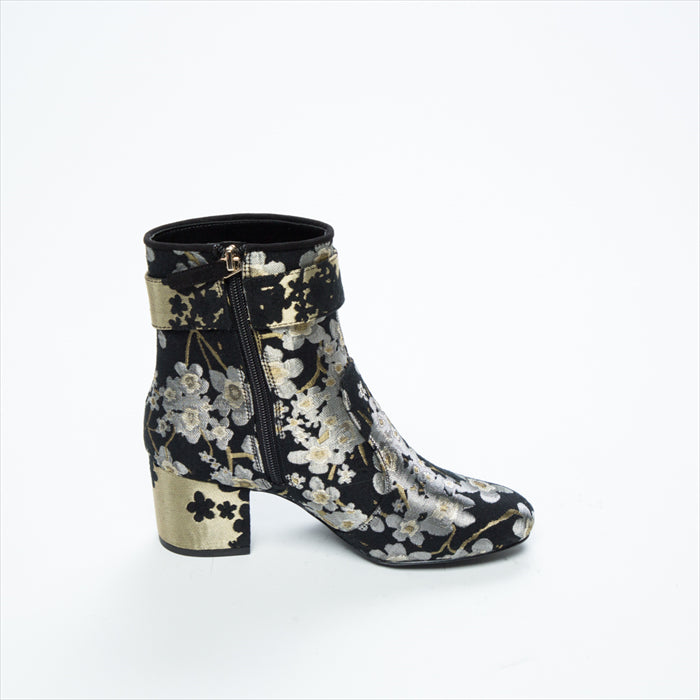 حذاء  شتوي للكاحل