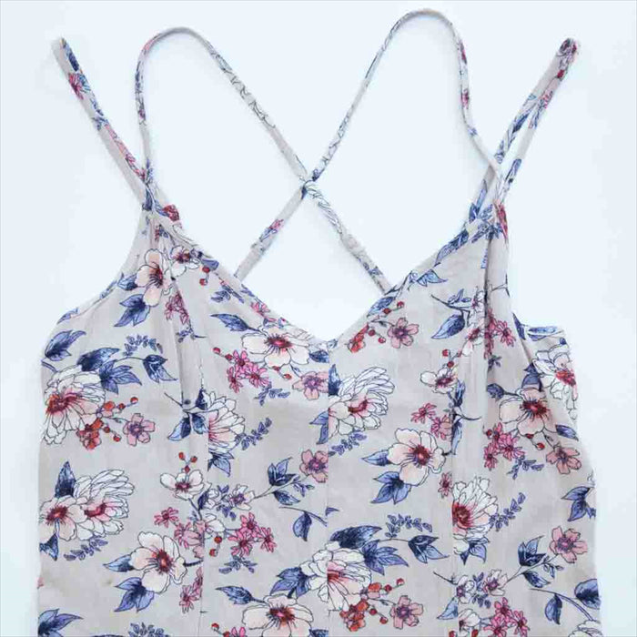 فستان مزين بالازهار