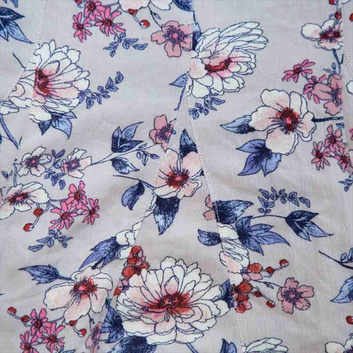 فستان مزين بالازهار