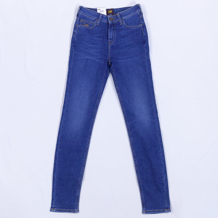 بنطال قصة عادية