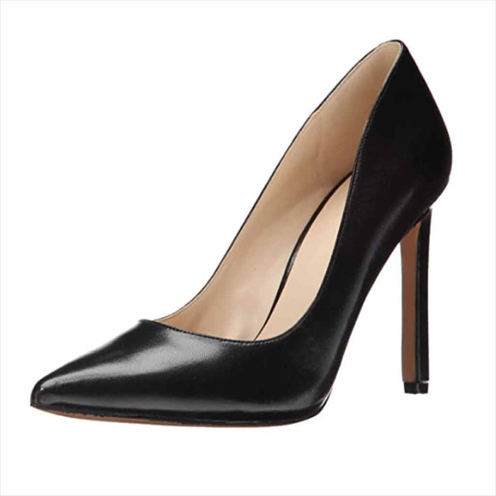 حذاء بكعب عالي