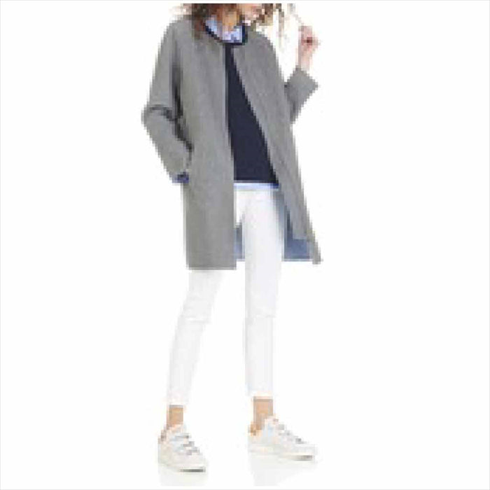 جينز أبيض ضيق