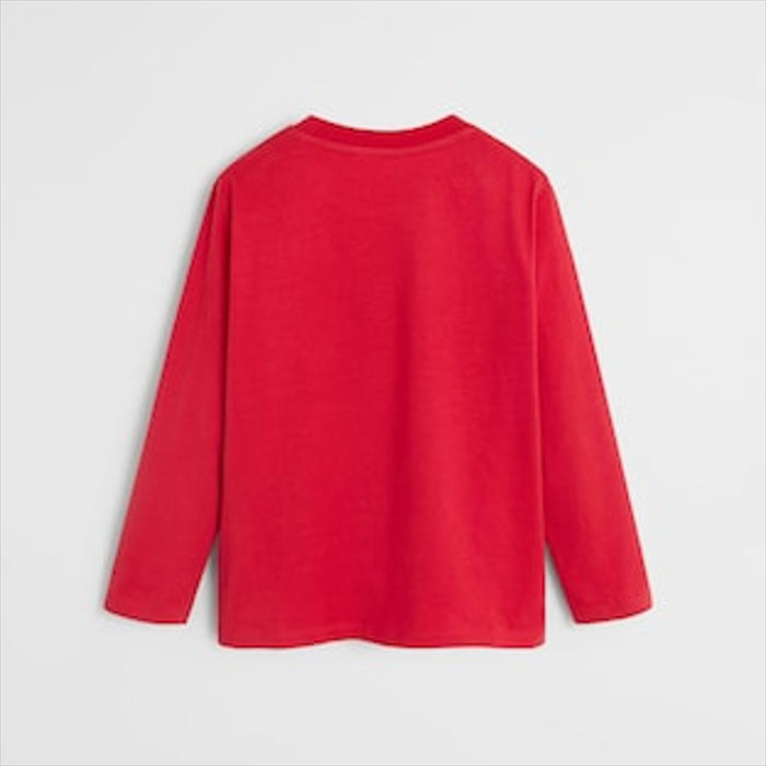 بلوزة بأكمام طويلة