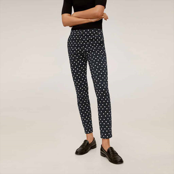 سروال قصير نحيف