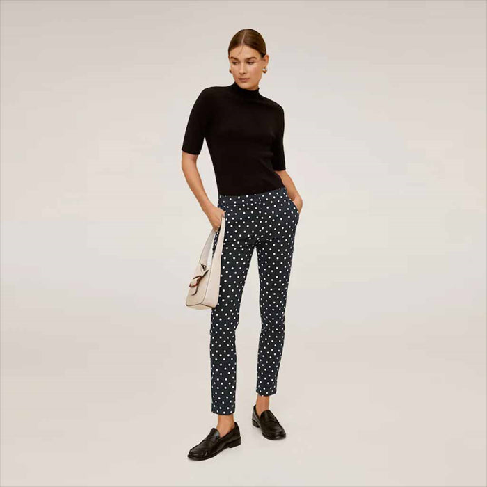 سروال قصير نحيف