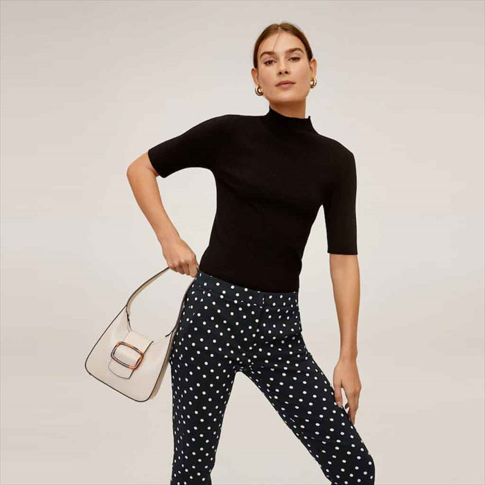 سروال قصير نحيف