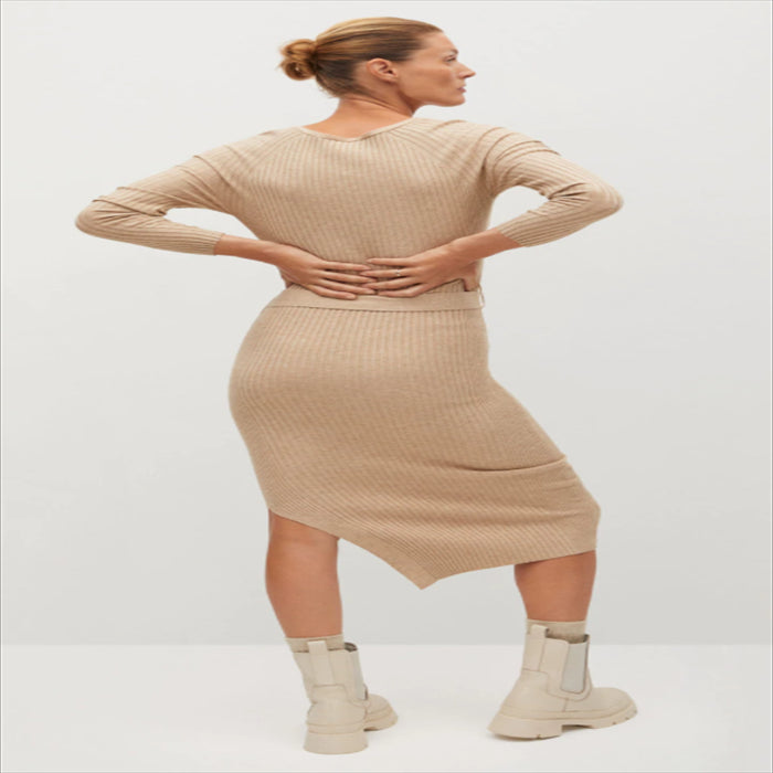 فستان صوف طويل