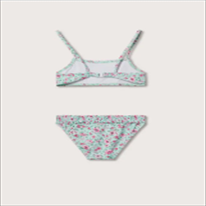 ملابس سباحة