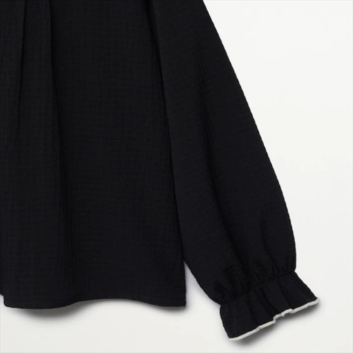 بلوزة ربيعية