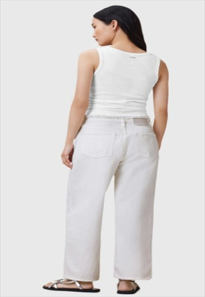 بنطلون جينز