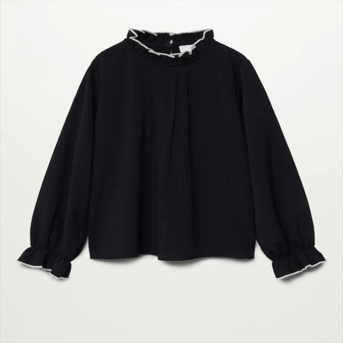 بلوزة ربيعية