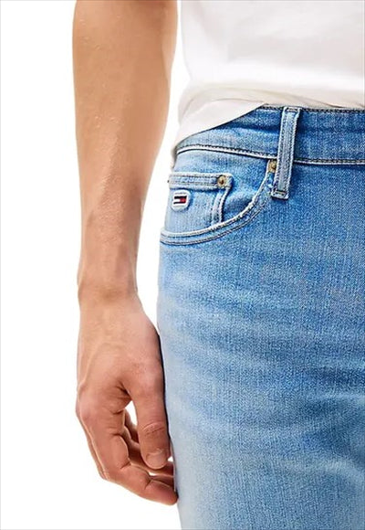 DM0DM21002 1A5 SCANTON SLIM BI1235