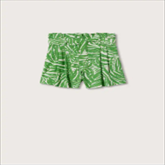 بنطلون قصير