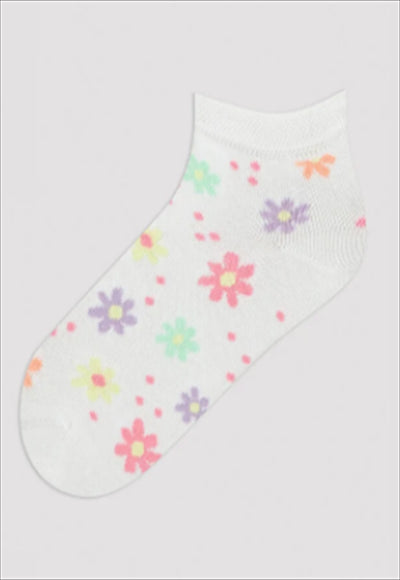 جوارب وردية