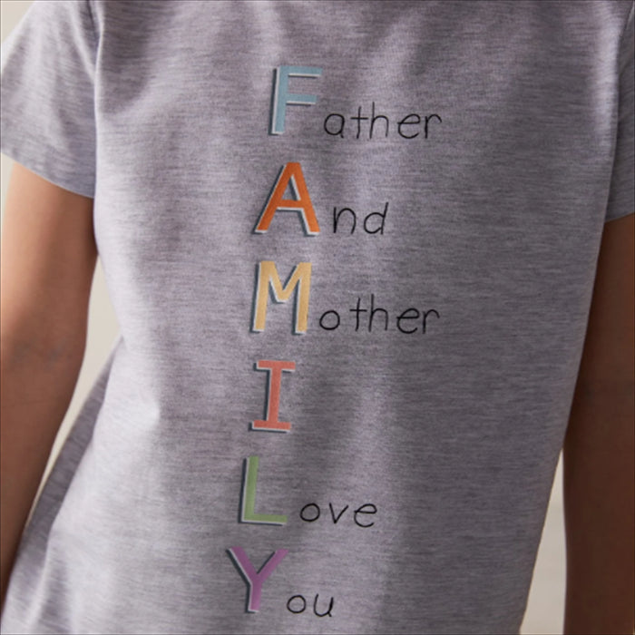 ملابس اطفال للجنسين