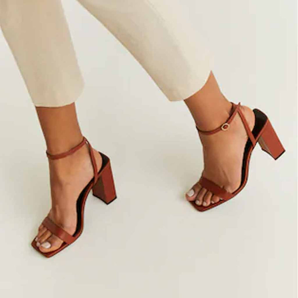 High heel sandal