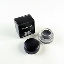 Long-lasting defining gel