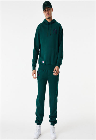 هودي اخضر غامق