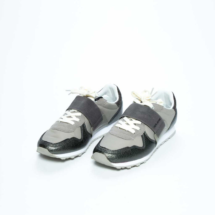 حذاء كاجوال