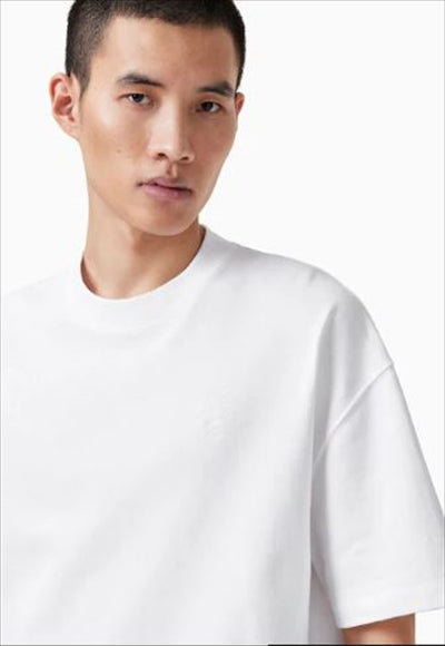 بلوزة تي شيرت