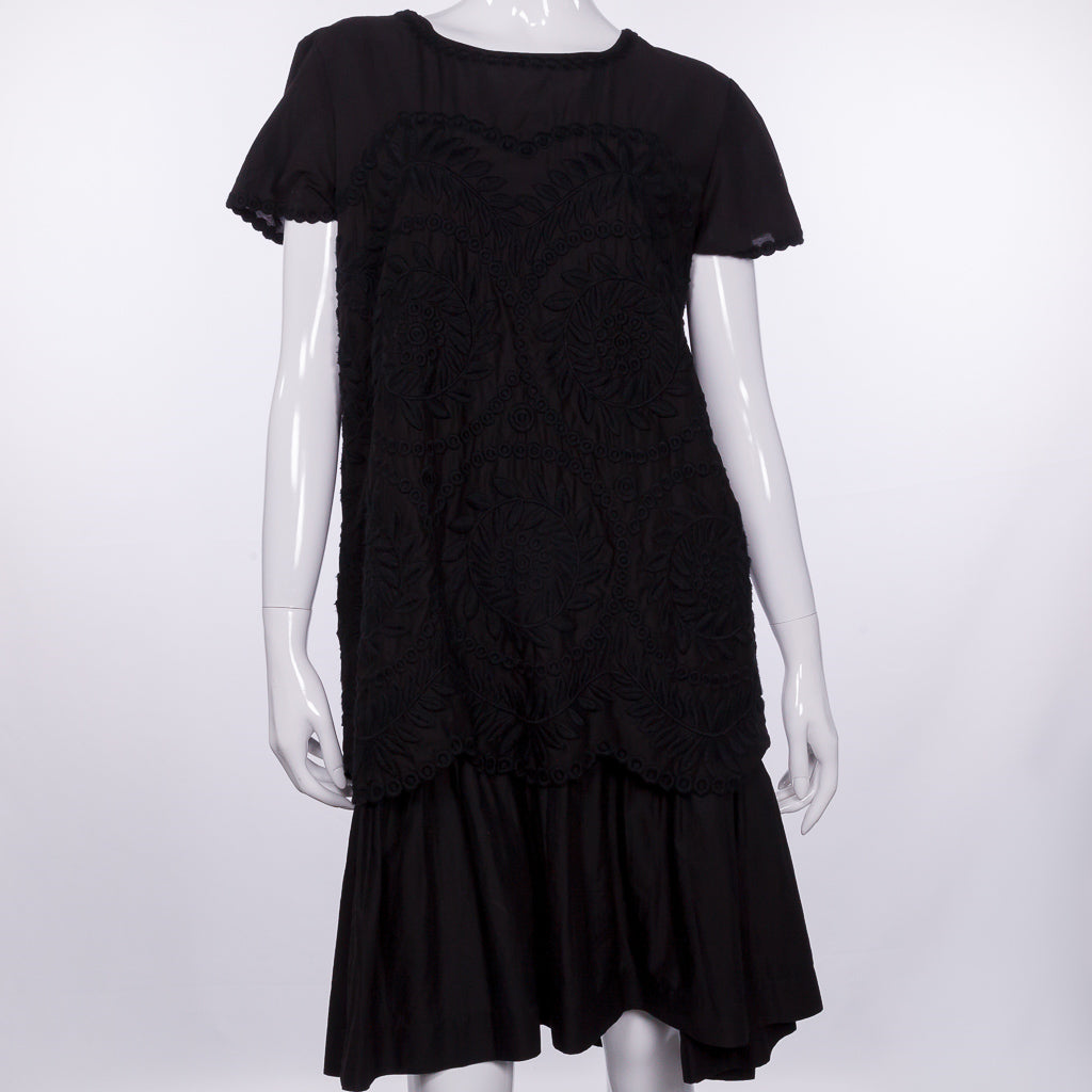 فستان بكشكش