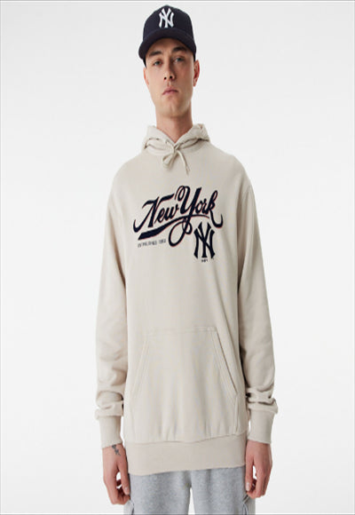 بلوزة باكمام طويلة