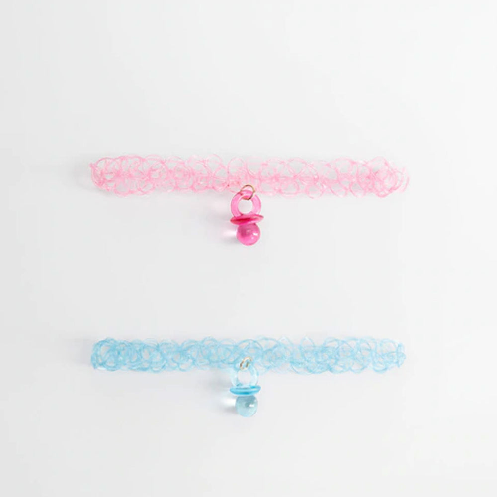 عقد لهاية أطفال