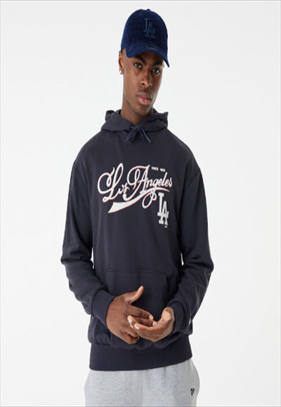 بلوزة باكمام طويلة