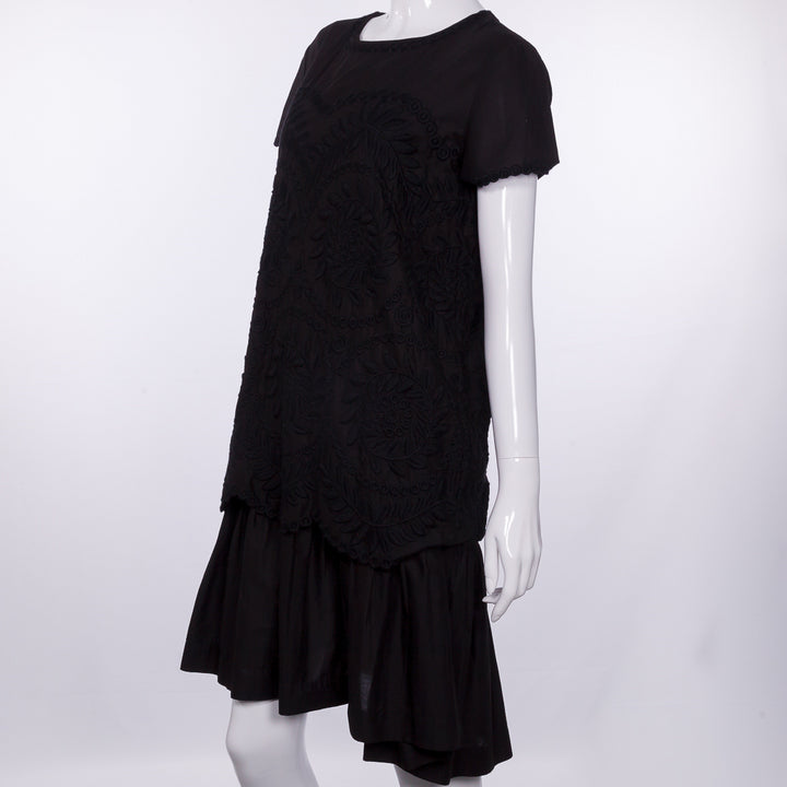 فستان بكشكش