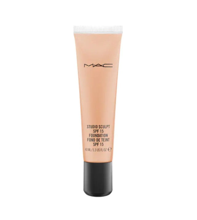 STUDIO SCULPT Foundation SPF 15