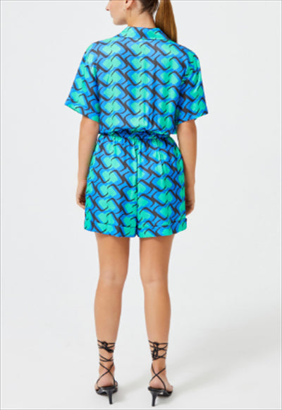 أفرول بأكمام قصيرة