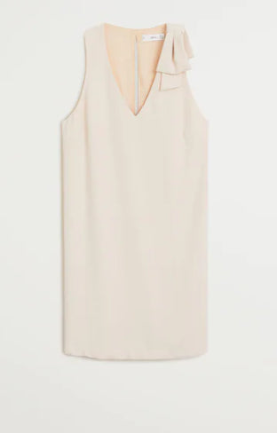 فستان قصير بلا أكمام