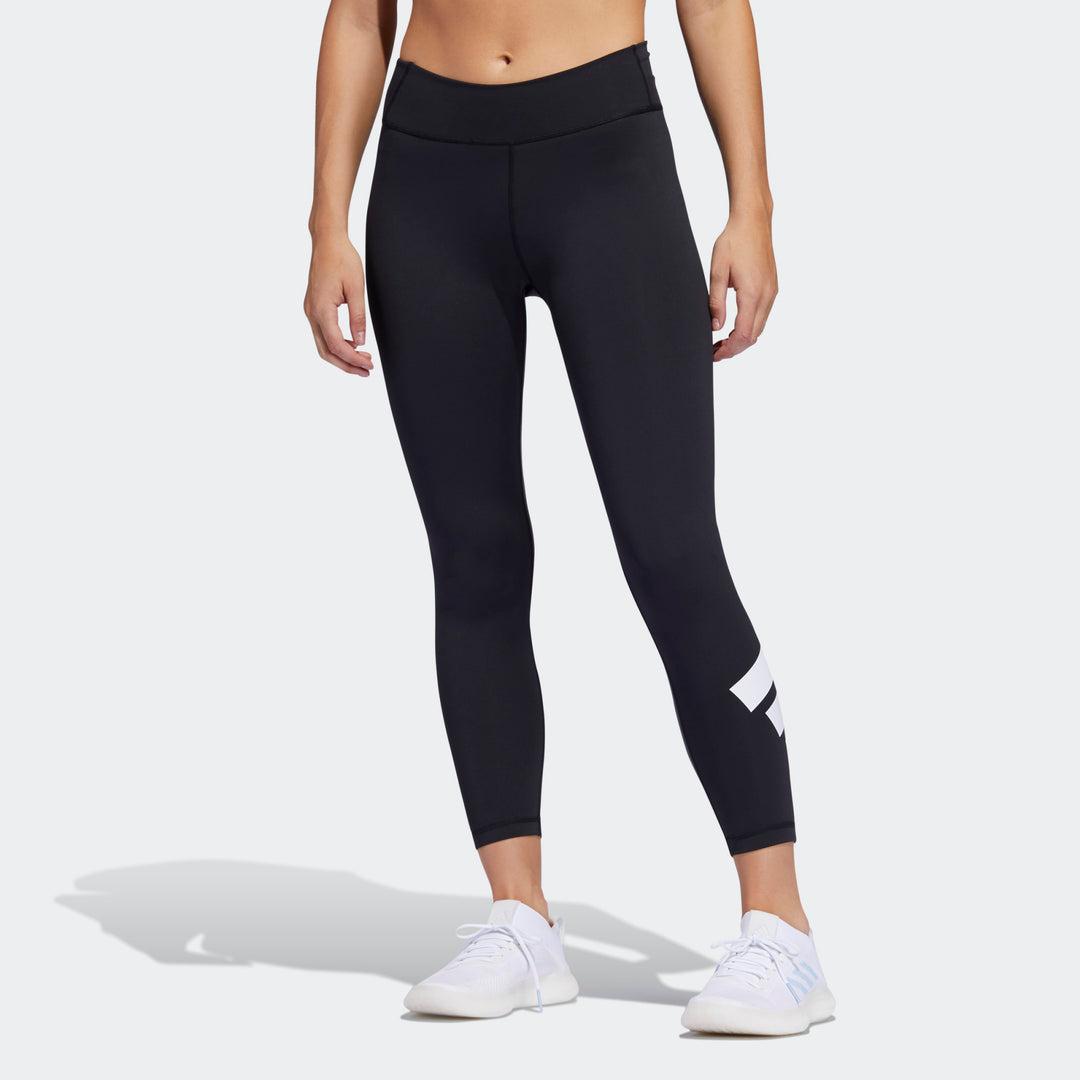 بنطال رياضي ضيق