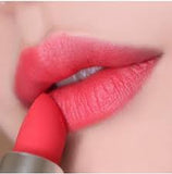 matte lipstick