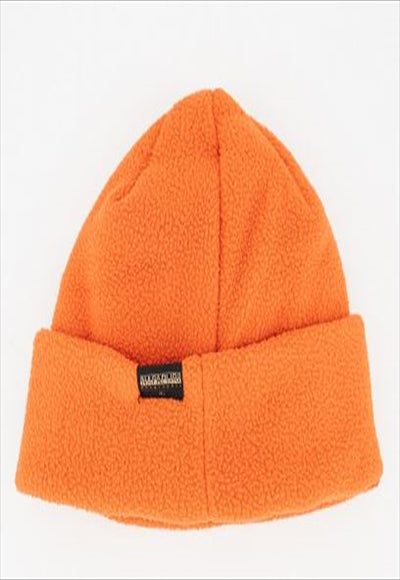 قبعة لكلا الجنسين