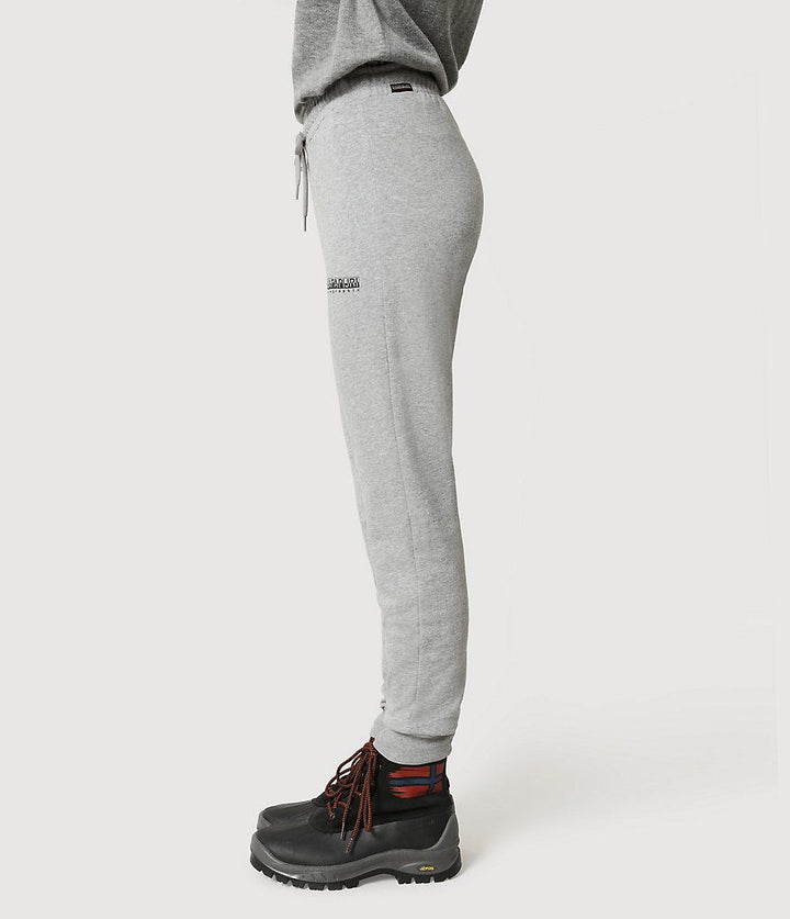 بنطال رياضة