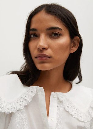 قميص دانتيل