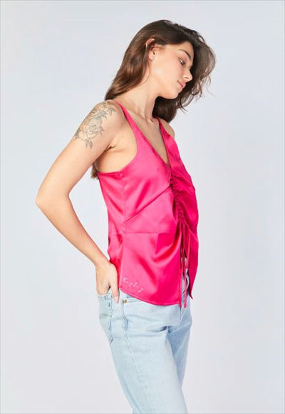 sleeveless blouse