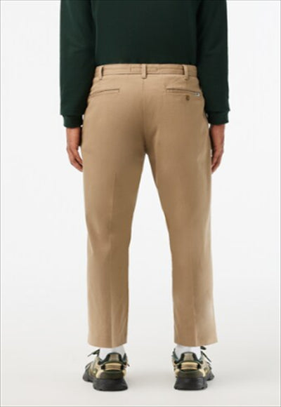 بنطلون كتان