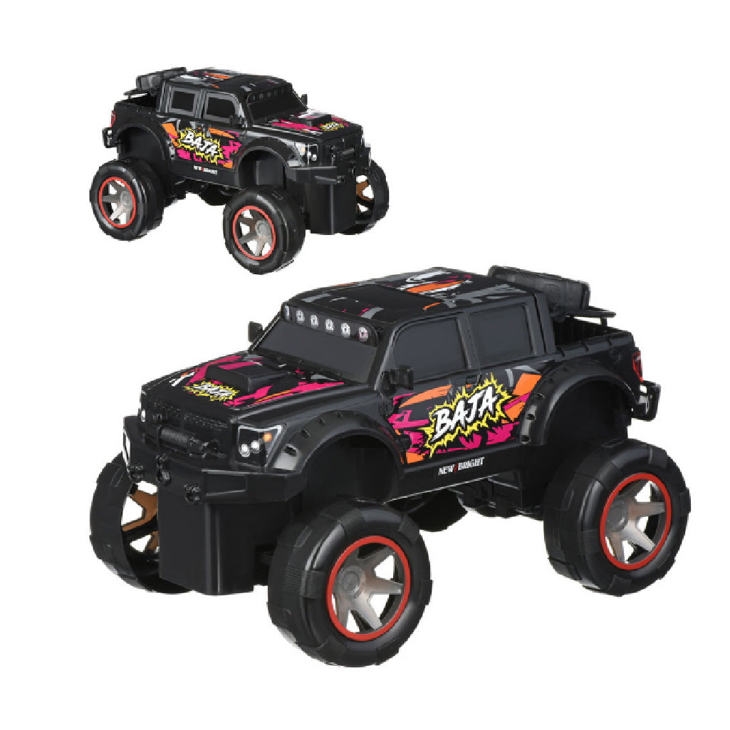 سيارة بجهاز تحكم