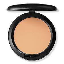STUDIO FIX POWDER PLUS Foundation