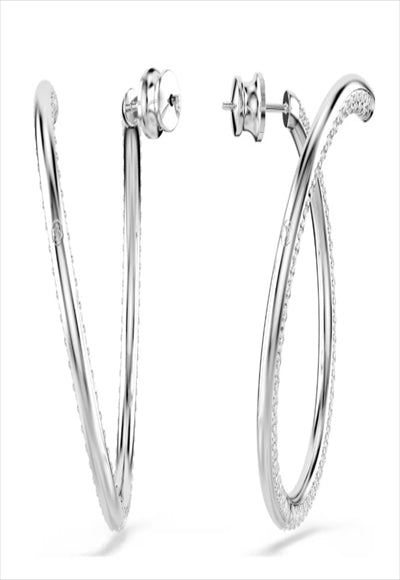 حلق مرصع بالكريستال