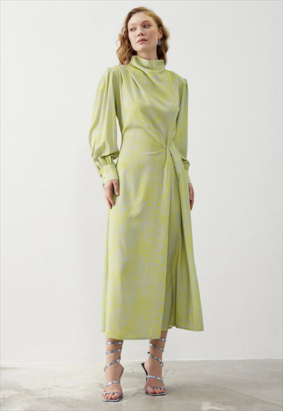 فستان منقوش