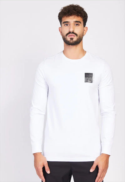 بلوزة باكمام طويلة