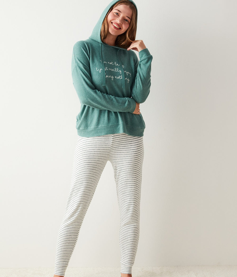 بلوزة بيجاما صوف ناعم