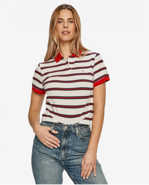 بلوزة مع قبة مخططة