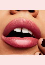 احمر شفاه غني بزيت الارجان