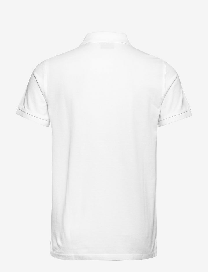 تيشيرت بولو
