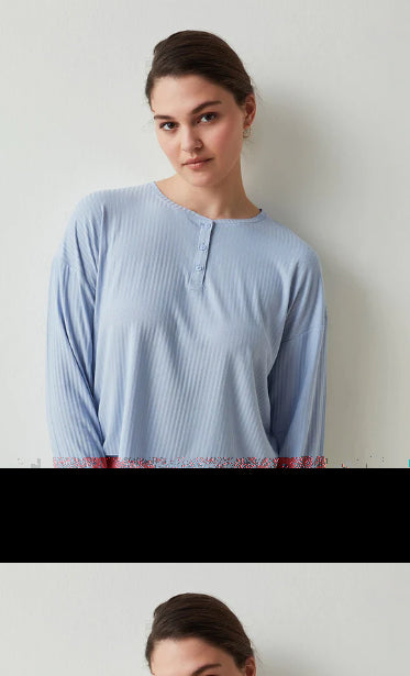 ملابس للنوم الجزء العلوي